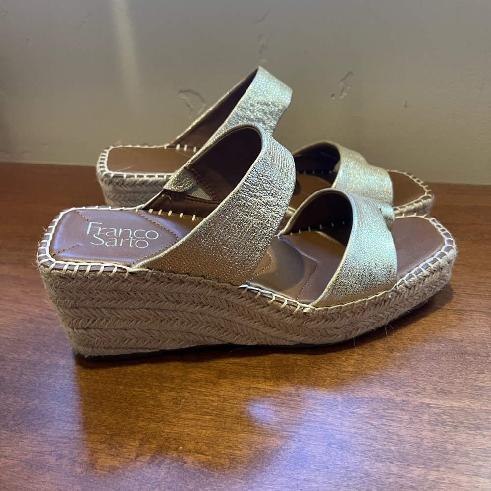 LIKE NEW Franco Sarto Gold Espadrilles Wedges